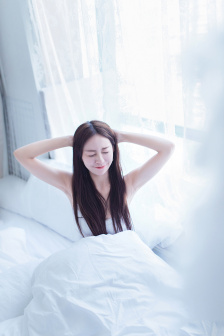 97亚洲精华液